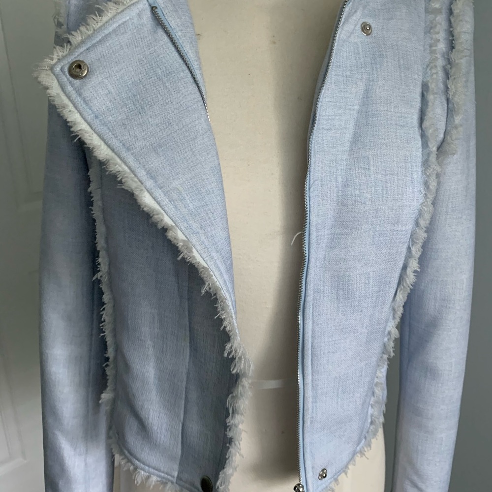Lucy Paris Blue Cropped Blazer - Picture 3 of 6
